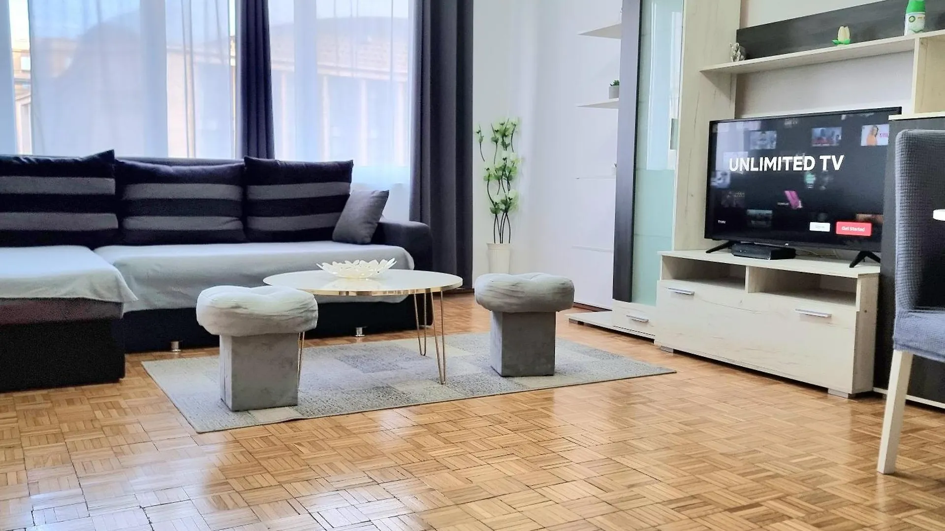 Chic Comfort 1Bdr With Landmark View - Concerthall contacts